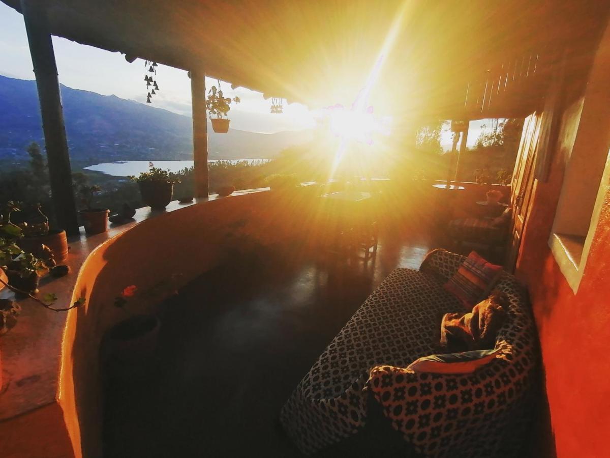 Samay Toa Hotel โอตาวาโล ภายนอก รูปภาพ